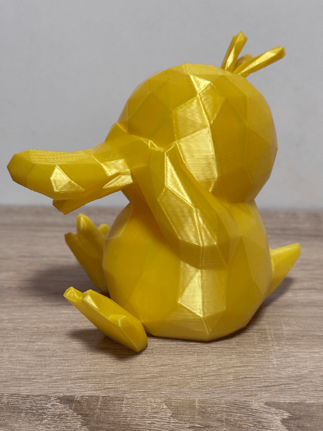 Figurine Low Poly 4