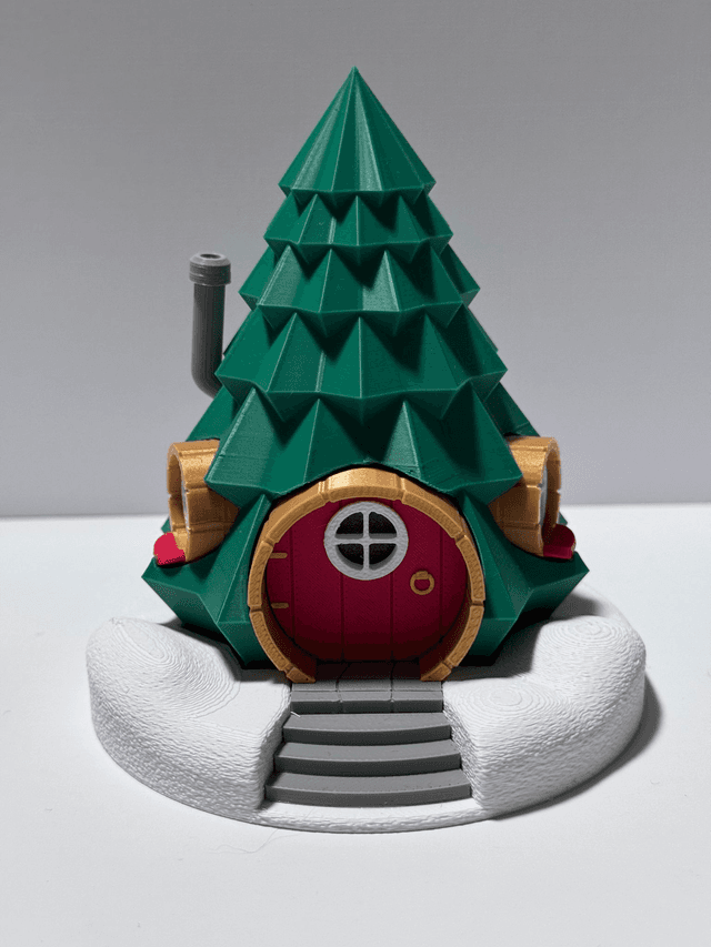 Maison décorative en forme de sapin